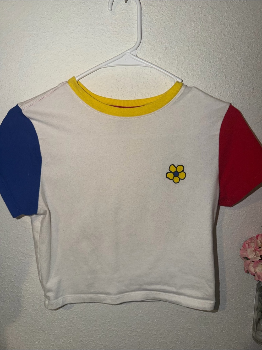 Womens White Colorblock Tee with Yellow Flower Accent